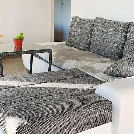 Apartamento 2 Bedroom Stunning In