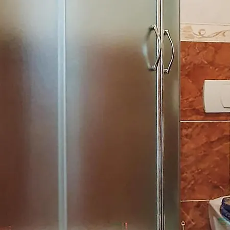 Apartamento 2 Bedroom Stunning In *